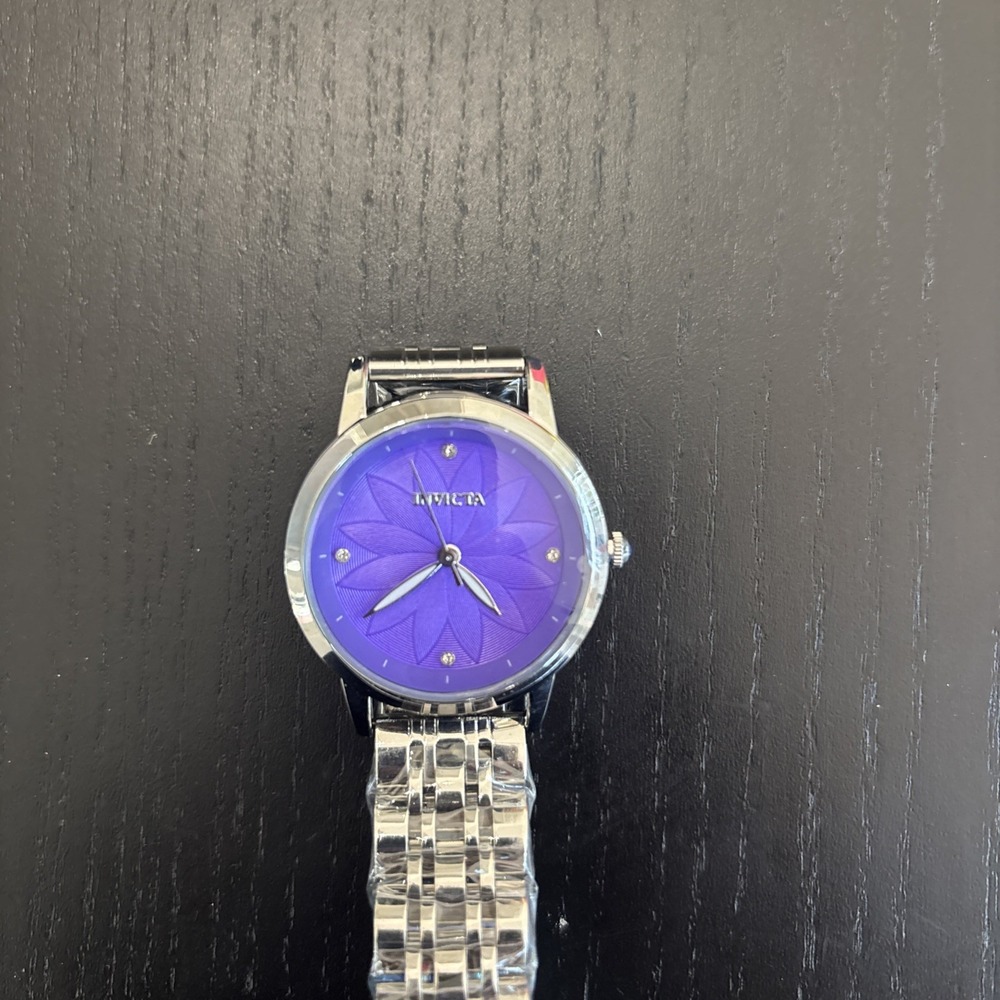 Invicta Woman Wristwatch Silver With Purple 69306 Brand New